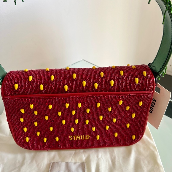 STAUD Tommy Beaded Bag Strawberry Dream - Picture 8 of 10